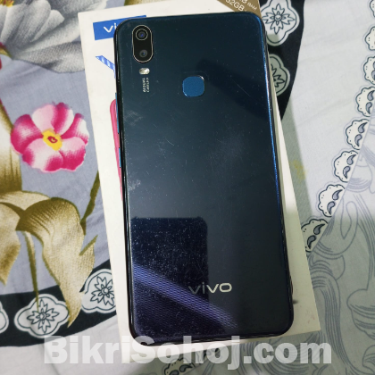 Vivo y11